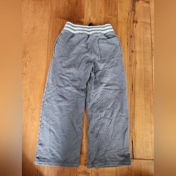 Hanna Andersson sweatpants (8) - Picture 2 of 7